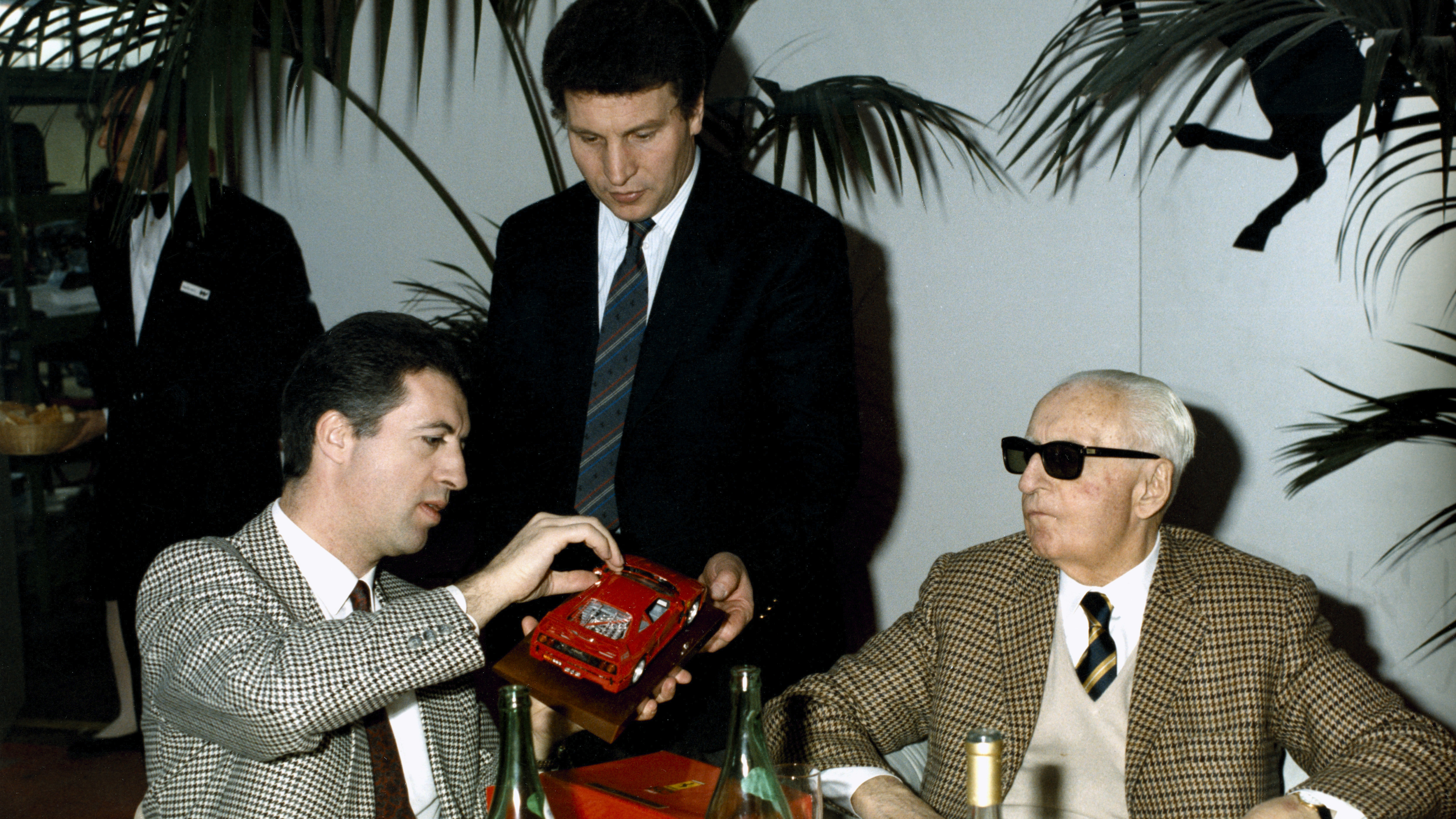 Enzo Ferrari et son fils caché, Piero Lardi